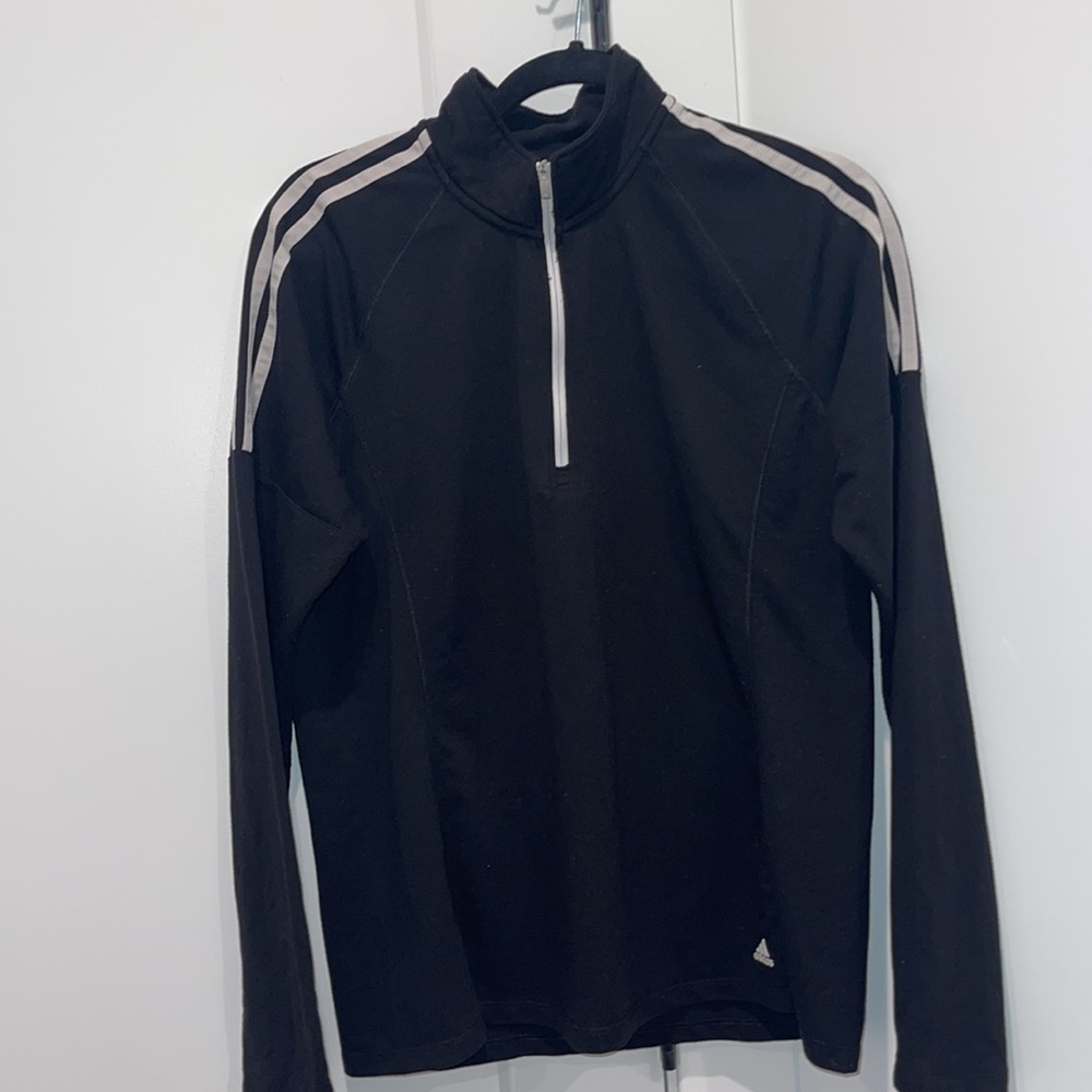 Adidas sports top